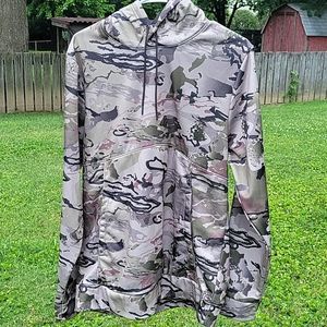 Under armour barren camo hoody